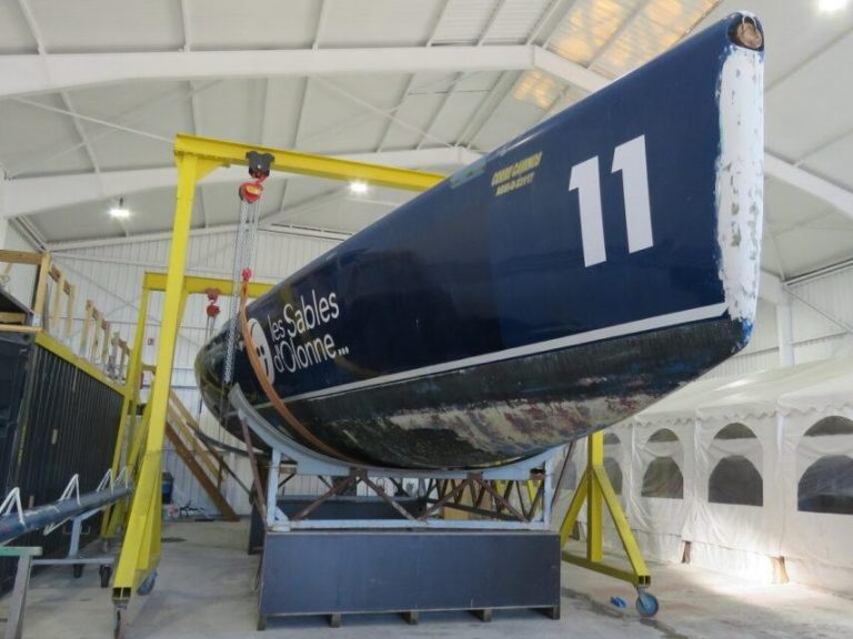 Composite Restoration of a Vendée Globe Legend